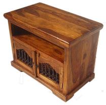 Coffee table with Shelf
